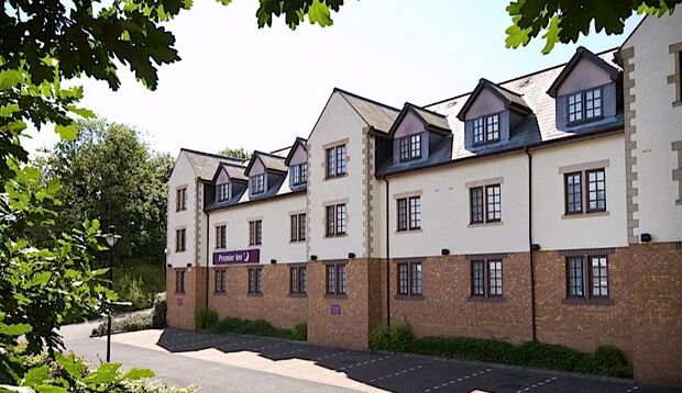 Premier Inn Glasgow Bearsden Εξωτερικό φωτογραφία